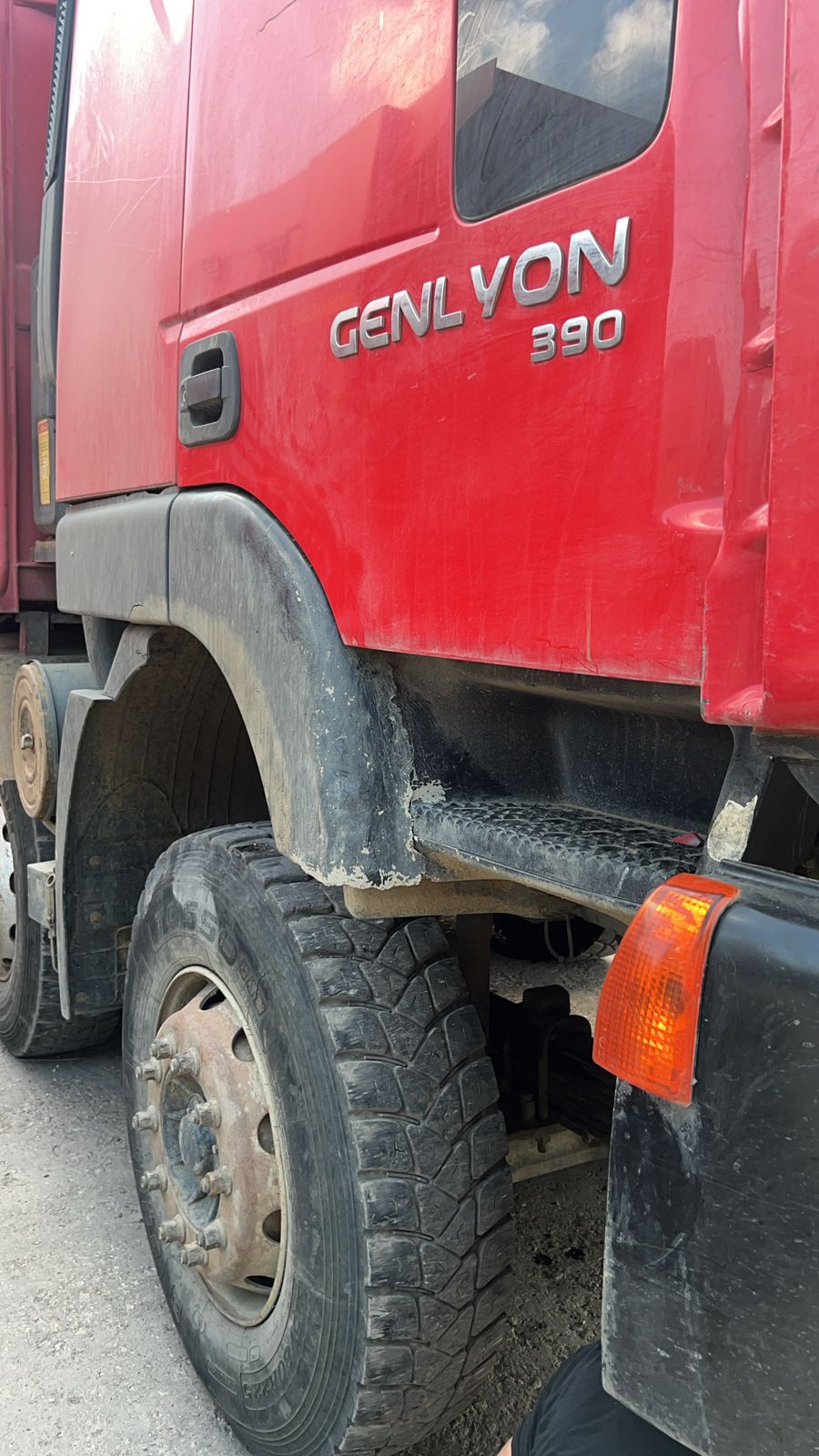 HONGYAN 908 8x4 Самосвал 2021 г. - фото 12